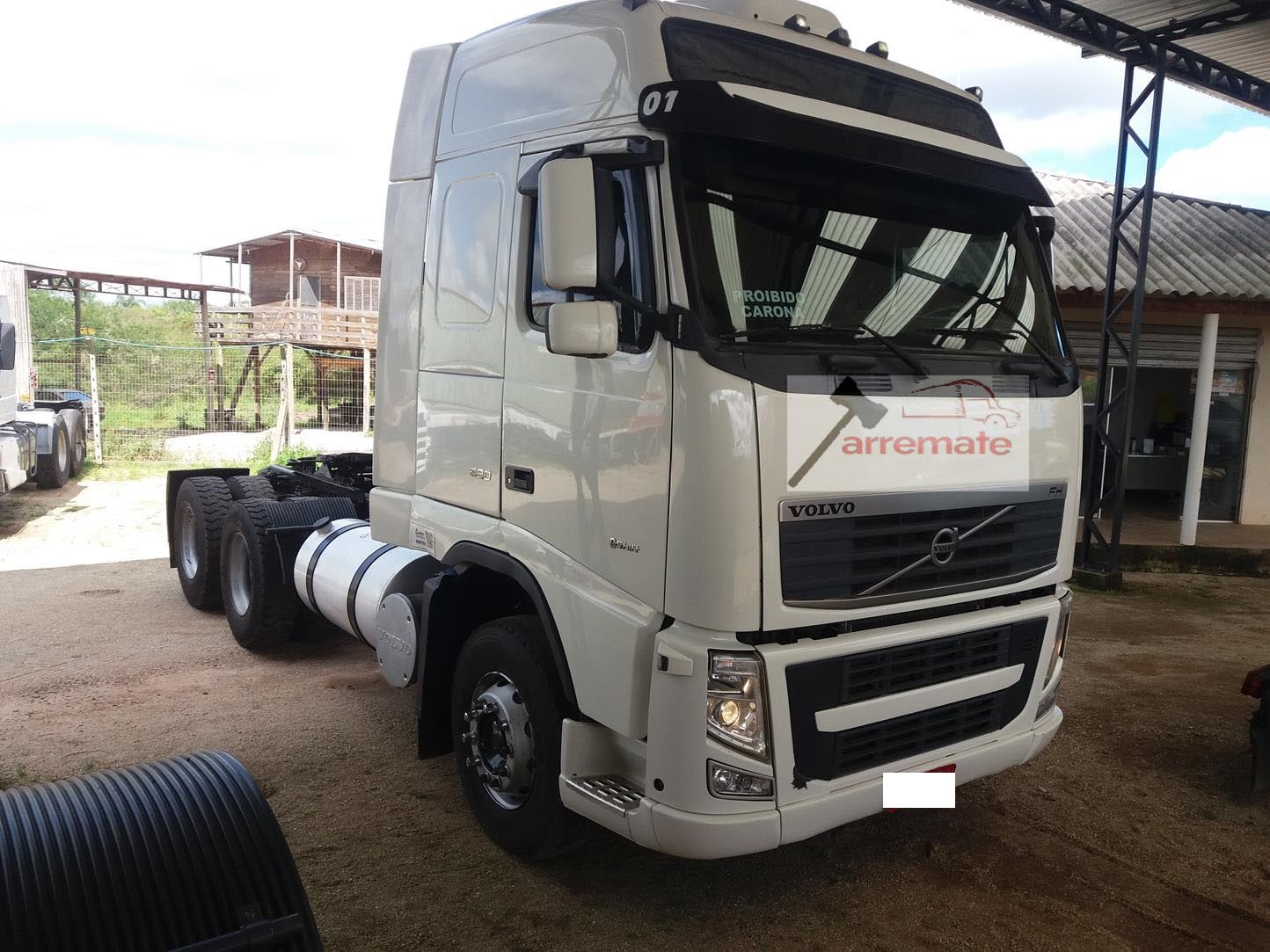 Volvo FH 520 6X4 GLOBETROTTER  Ano 2011