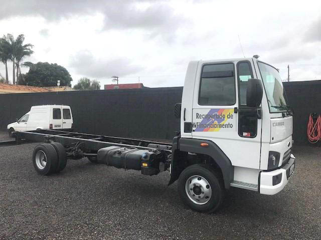 FORD CARGO 1119 Ano 2014