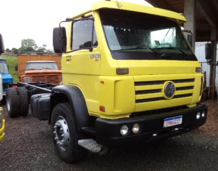 Volkswagen VW 15190 Ano 2005