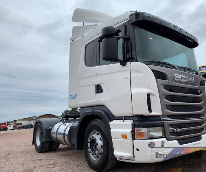 SCANIA G-420 Ano 2010